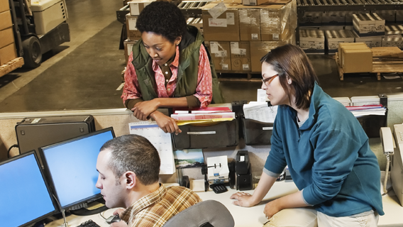 Architectural Parity in Mid-Market Logistics: Why Infrastructure Standardization Erodes Strategic Leverage